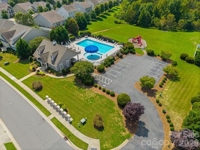 1053 Jack Pine Road 151, Lake Wylie, SC 29710