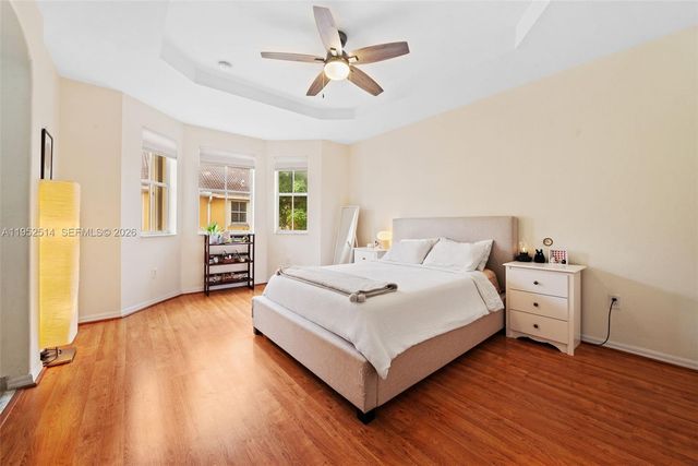 16634 SW 79th Ter, Miami, FL 33193