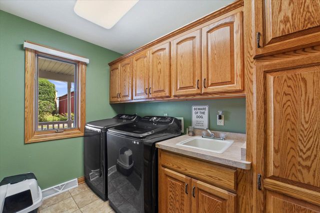 N4554 Lakeview ROAD, Hustisford, WI 53034