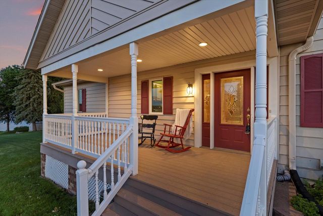 N4554 Lakeview ROAD, Hustisford, WI 53034