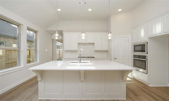 21582 Jordan Pond Ridge, Porter, TX 77365