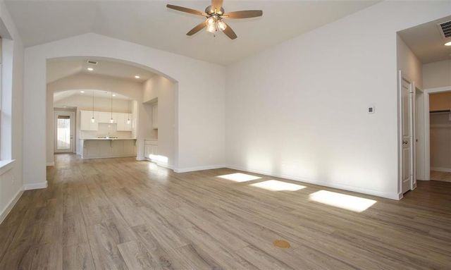 21582 Jordan Pond Ridge, Porter, TX 77365