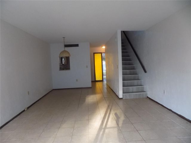 613 SW 75 STREET 101, Gainesville, FL 32607