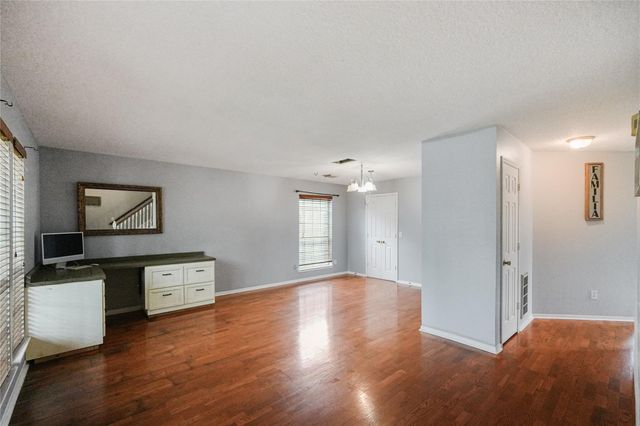 5824 Forest Timbers Drive, Humble, TX 77346