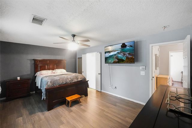 5824 Forest Timbers Drive, Humble, TX 77346