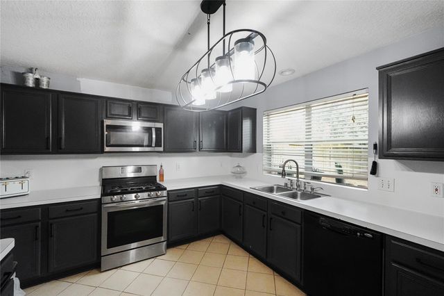5824 Forest Timbers Drive, Humble, TX 77346