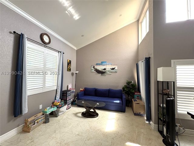 12740 NW 15th St, Sunrise, FL 33323