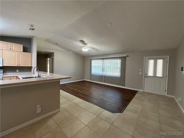 3764 E Sanders Street, Inverness, FL 34453