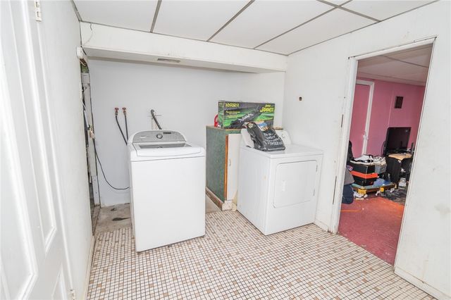 138 Oxford Street, Providence, RI 02905