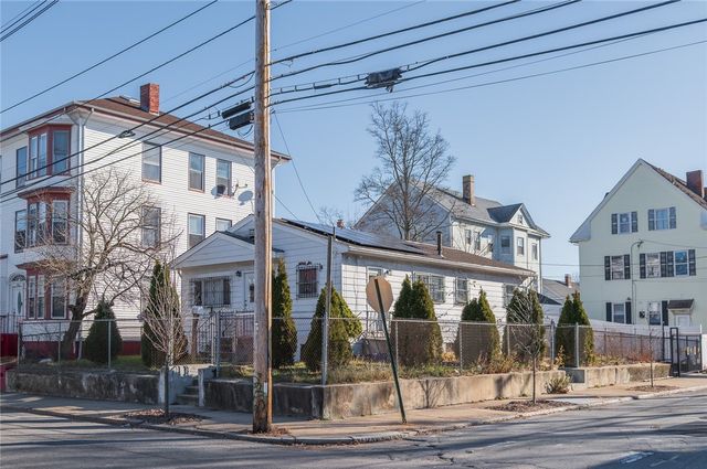 138 Oxford Street, Providence, RI 02905