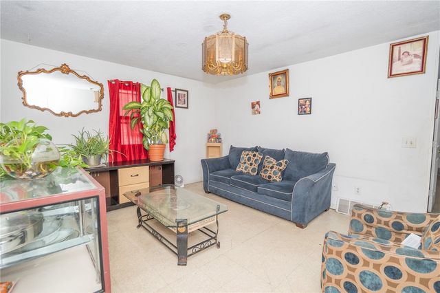 138 Oxford Street, Providence, RI 02905