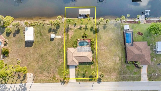 2426 COMO STREET, Port Charlotte, FL 33948