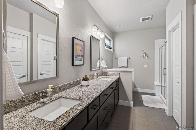 8775 E 55th Avenue, Denver, CO 80238