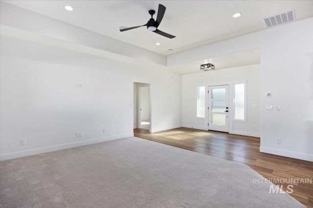 924 Trapper Peak Rd, Kimberly, ID 83341