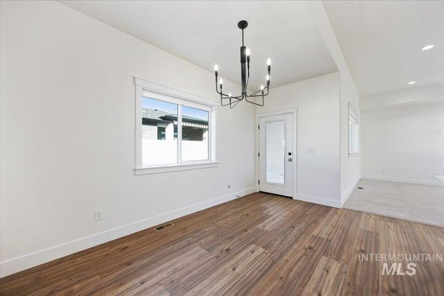 924 Trapper Peak Rd, Kimberly, ID 83341