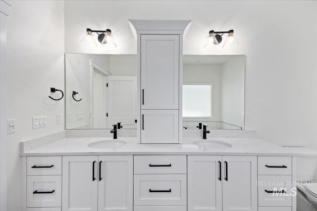 924 Trapper Peak Rd, Kimberly, ID 83341