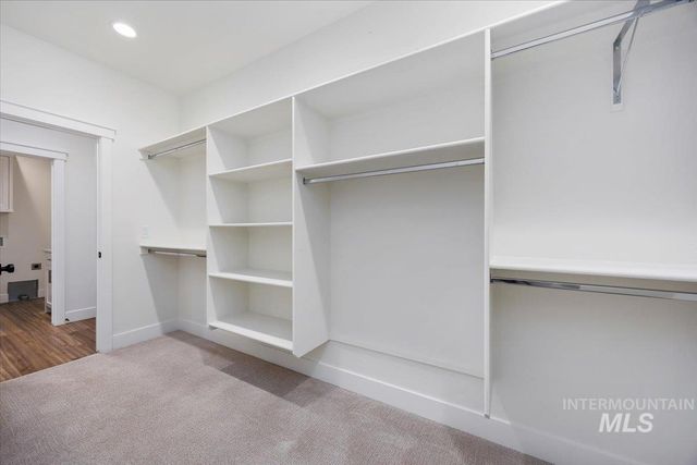 924 Trapper Peak Rd, Kimberly, ID 83341