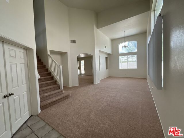 323 Steiner Drive, Hemet, CA 92544