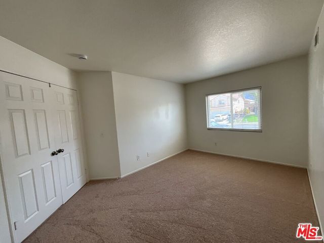 323 Steiner Drive, Hemet, CA 92544