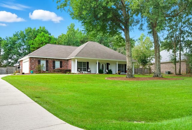 40 Pleasant Hill, Sumrall, MS 39482