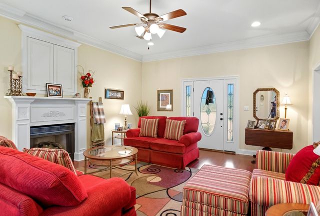 40 Pleasant Hill, Sumrall, MS 39482