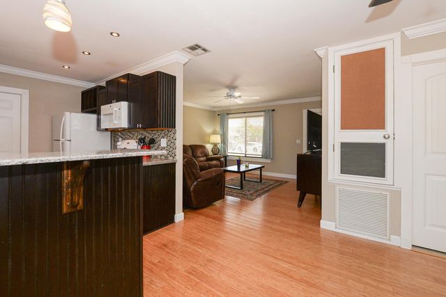 207 SW Bridgeport Drive, Port St Lucie, FL 34953