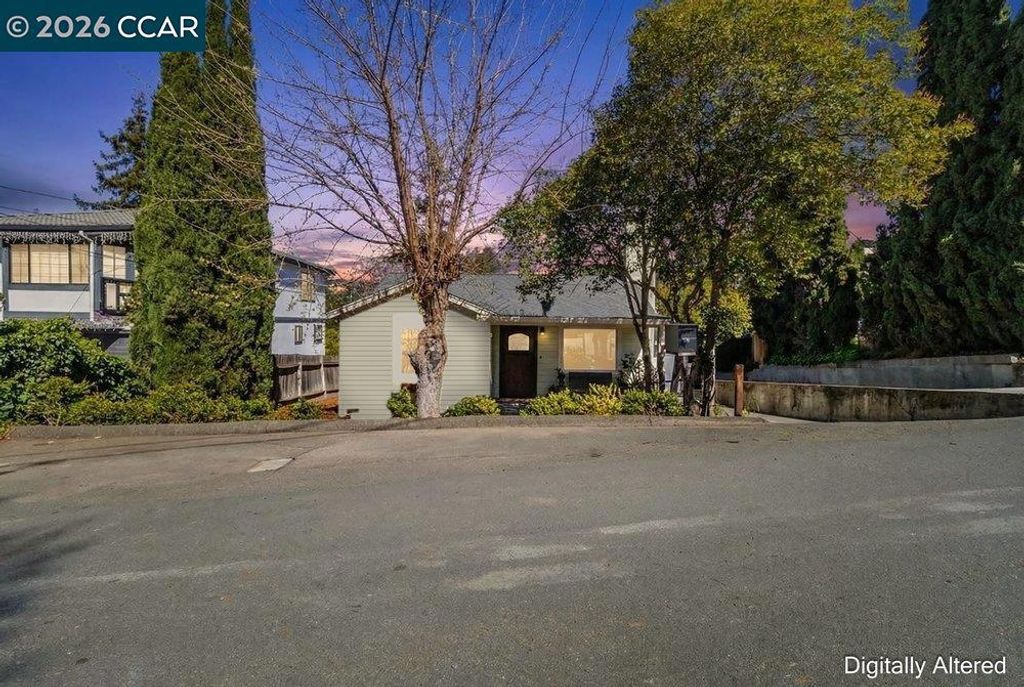 Image 1 of property listing at 5264 Sunset Dr, El Sobrante, CA 94803