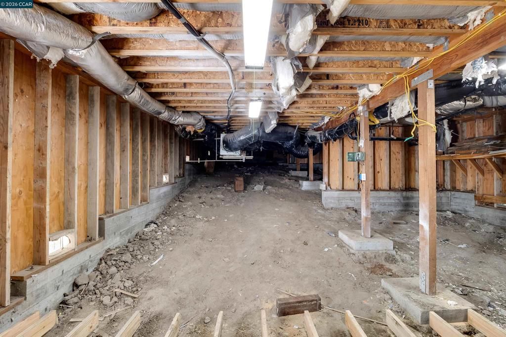 Image 44 of property listing at 5264 Sunset Dr, El Sobrante, CA 94803