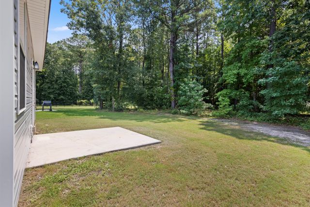 1184 Warrens Way, Manning, SC 29102