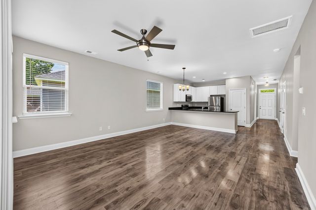 1184 Warrens Way, Manning, SC 29102