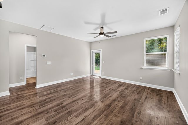 1184 Warrens Way, Manning, SC 29102