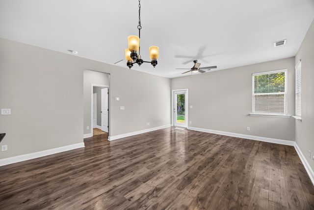 1184 Warrens Way, Manning, SC 29102