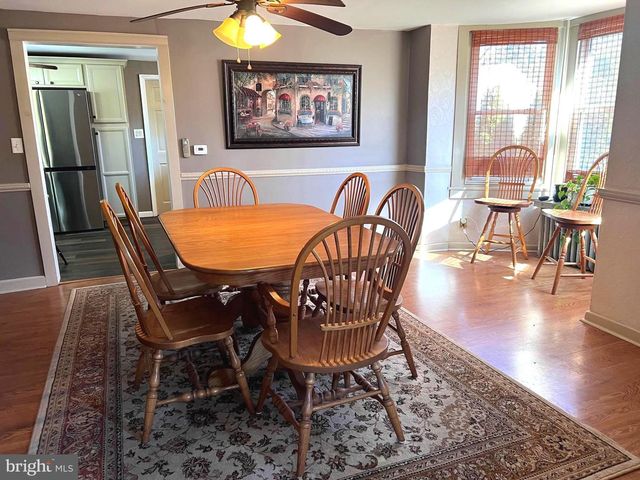 9 WARREN ST, Edgewater Park, NJ 08010