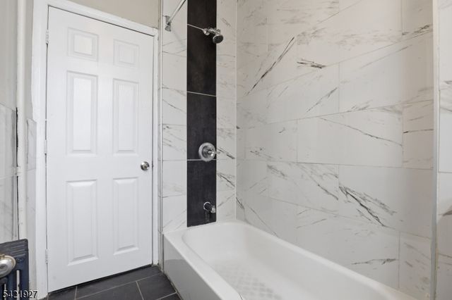 243 S Clinton St, East Orange City, NJ 07018