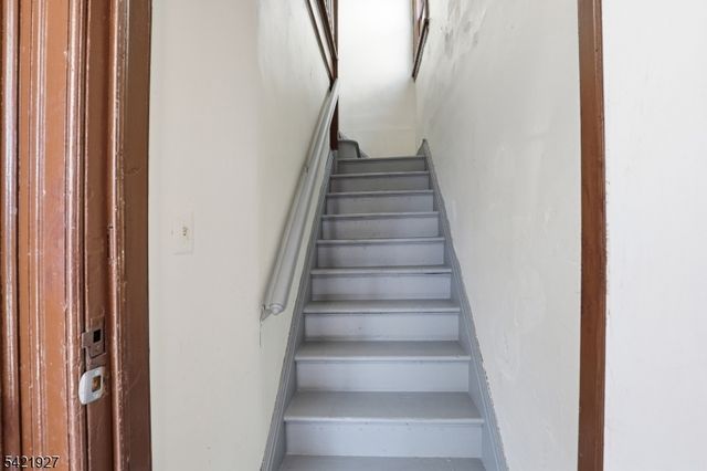 243 S Clinton St, East Orange City, NJ 07018