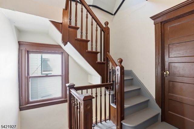 243 S Clinton St, East Orange City, NJ 07018