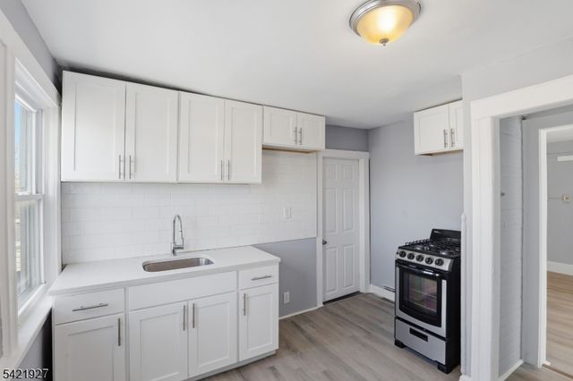 243 S Clinton St, East Orange City, NJ 07018