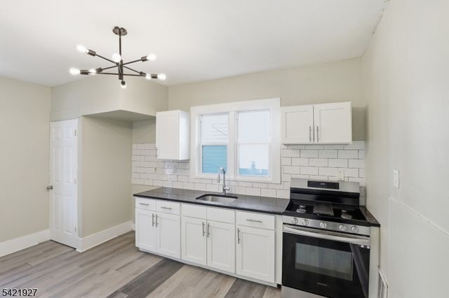 243 S Clinton St, East Orange City, NJ 07018