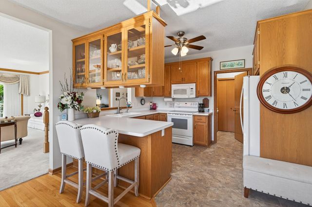 20023 Homestead Court 25, Lakeville, MN 55044