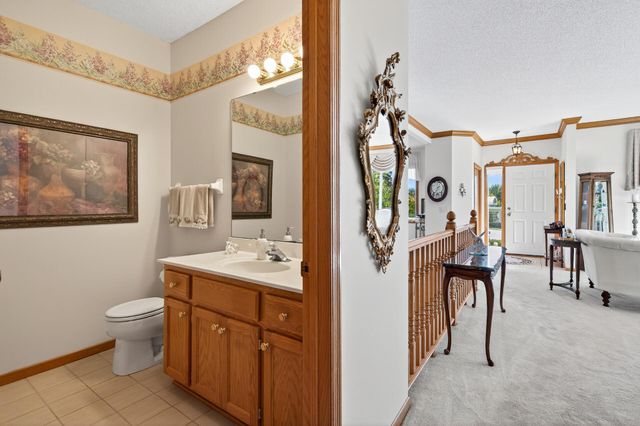 20023 Homestead Court 25, Lakeville, MN 55044