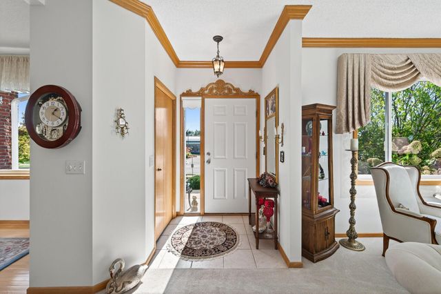 20023 Homestead Court 25, Lakeville, MN 55044