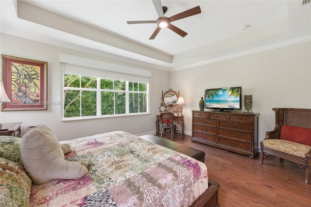 10460 Ranchette Dr, Cooper City, FL 33328