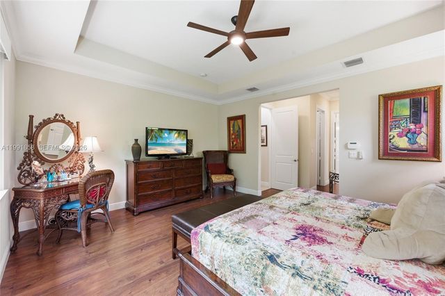 10460 Ranchette Dr, Cooper City, FL 33328
