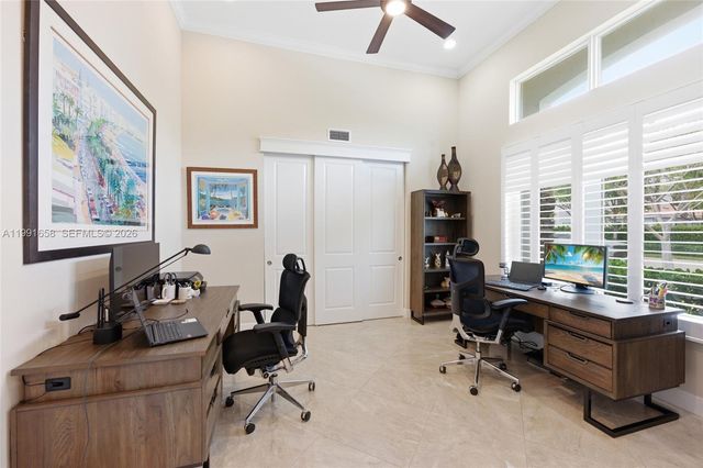 10460 Ranchette Dr, Cooper City, FL 33328