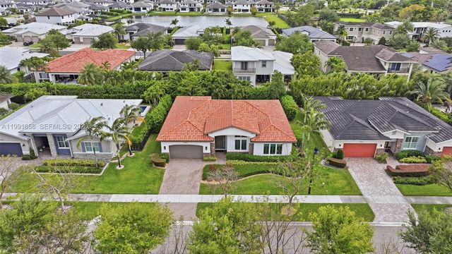 10460 Ranchette Dr, Cooper City, FL 33328