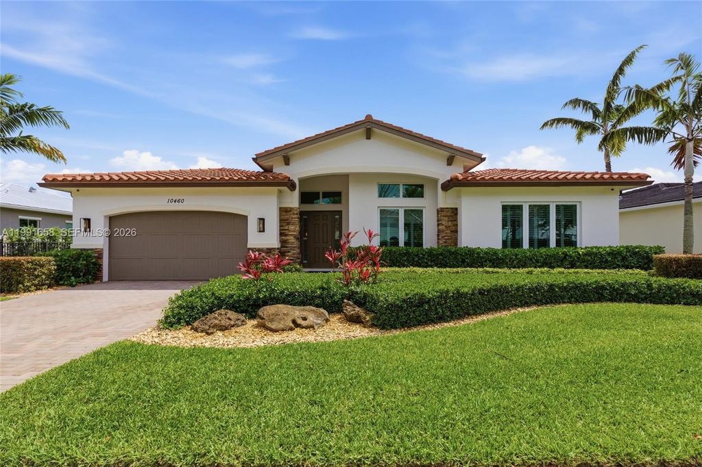 10460 Ranchette Dr, Cooper City, FL 33328