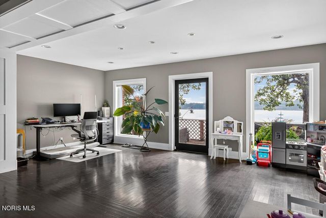 4215 River Road, Toledo, OH 43614