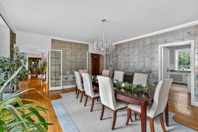 4215 River Road, Toledo, OH 43614