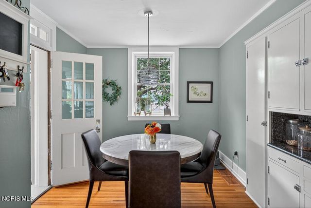 4215 River Road, Toledo, OH 43614