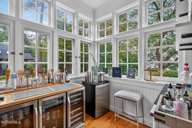 4215 River Road, Toledo, OH 43614